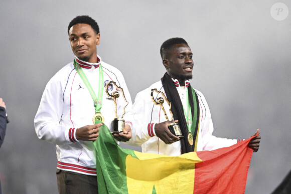 Idrissa Gueye (PSG) et Abdou Diallo (PSG) vainqueurs de la CAN avec le Senegal - Match de Ligue 1 Uber Eats "PSG - Rennes (1-0)" au Parc des Princes. Paris, le 11 février 2022.