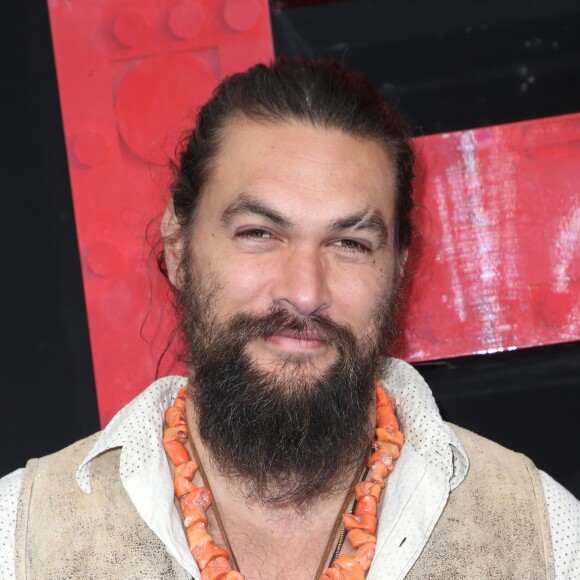 Jason Momoa - Les célébrités posent lors du photocall de la première de 'The Lego Movie 2: The Second Part' à Westwood