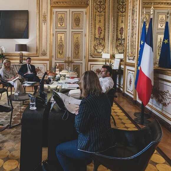 Emmanuel Macron recevant Elisabeth Borne pour le début de sa fonction de Première ministre. 17 mai 2022