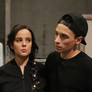 Exclusif - Alizée et son compagnon Grégoire Lyonnet en backstage du défilé du 21ème salon du chocolat à la porte de Versailles à Paris le 27 octobre 2015. © Denis Guignebourg / Bestimage