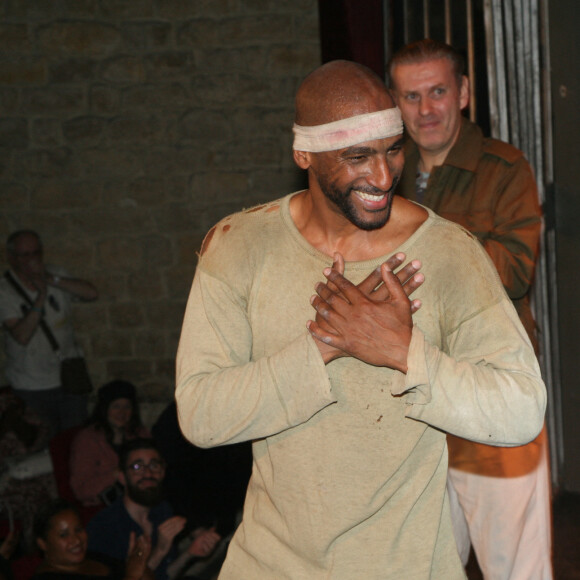 Exclusif - Stomy Bugsy, David Desclos - Stomy Bugsy fête son 50ème anniversaire à la fin de la représentation de la pièce "Un Jour j'irai à Détroit ! " au théâtre du Gymnase Marie-Bell à Paris le 21 mai 2022. © JLPPA/Bestimage 