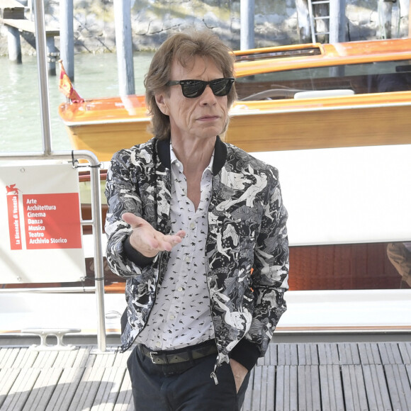Mick Jagger, Elizabeth Debicki et Donald Sutherland se rendent au photocall "The Burnt Orange Heresy" lors du 76ème Festival International du Film de Venise (Mostra), le 7 septembre 2019. 