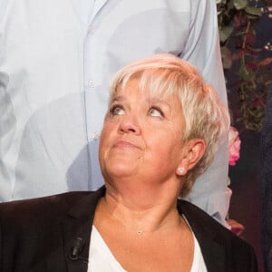 Exclusif - Mimie Mathy - Enregistrement de l'émission "La Boîte à secrets 4" à Paris, présentée par F.Bollaert, et diffusée le 10 avril sur France 3. Le 23 janvier 2020 © Tiziano Da Silva / Bestimage Au cours de la soirée, chaque invité aura une boîte disposée devant lui, de laquelle il extraira un objet revêtant une valeur particulière à ses yeux. Après en avoir livré la signification en plateau, la personnalité verra alors apparaître une surprise sous la boîte géante de l'émission, avec l'intervention de proches. Une émission qui véhicule de belles valeurs, et qui contiendra son lot de larmes et de révélations dans une atmosphère bienveillante. 