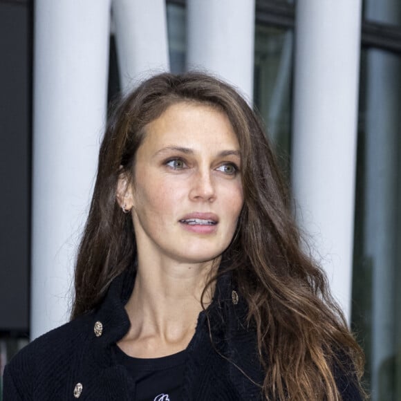 Marine Vacth - Défilé de mode "Chanel" en hommage aux métiers d'art au 19M à Aubervilliers. Le 7 décembre 2021 © Olivier Borde / Bestimage 