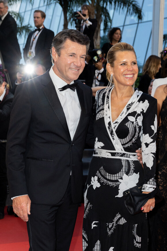 Christian Estrosi et sa femme Laura Tenoudji-Estrosi - Montée des marches du film " Mascarade " lors du 75ème Festival International du Film de Cannes. © Olivier Borde / Bestimage 