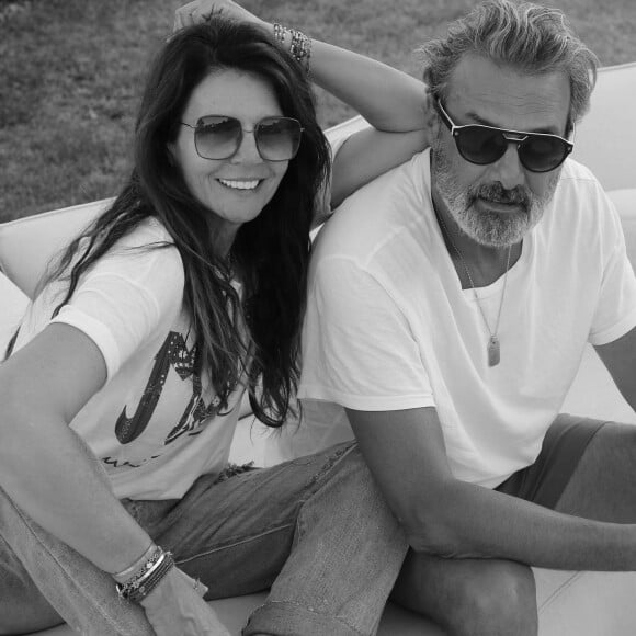 Veronika Loubry pose avec son compagnon Gérard Kadoche sur Instagram le 1er août 2021.
