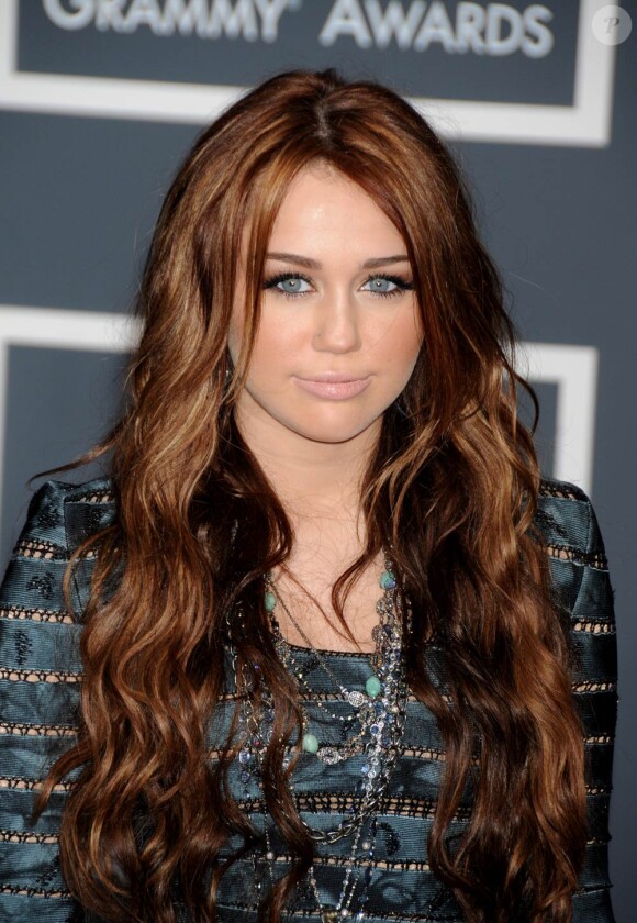 Miley Cyrus nominée aux Razzies 2010 !