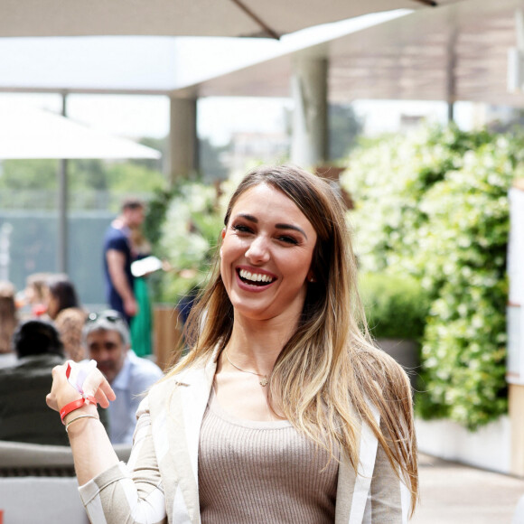 Delphine Wespiser, Miss France 2012 au village (jour 10) lors des Internationaux de France de Tennis de Roland Garros 2022 à Paris, France, le 31 mai 2022. © Dominique Jacovides/Bestimage 