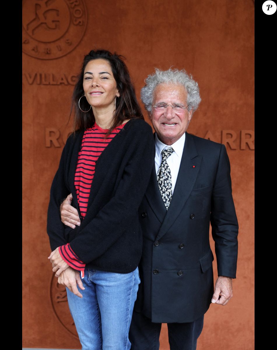 Guest et Laurent Dassault au village (jour 10) lors des Internationaux de France de Tennis de Roland Garros 2022 à Paris, France, le 31 mai 2022. © Dominique Jacovides/Bestimage