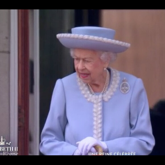 Elizabeth II célèbre ses 70 ans de règne lors de la cérémonie "Trooping the colour". Londres, le 2 juin 2022.