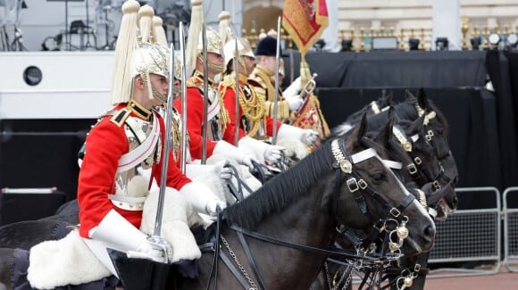 Parade militaire "Trooping the Colour" dans le cadre de la célébration du jubilé de platine (70 ans de règne) de la reine Elizabeth II à Londres, le 2 juin 2022.