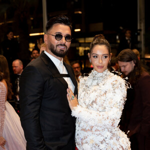 Thomas Vergara et sa femme Nabilla Benattia (enceinte) - Montée des marches du film " Stars At Noon " lors du 75ème Festival International du Film de Cannes. Le 25 mai 2022 © Cyril Moreau / Bestimage