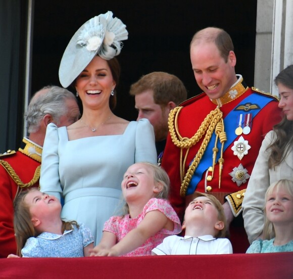 Catherine (Kate) Middleton, duchesse de Cambridge, et la princesse Charlotte de Cambridge - Les membres de la famille royale britannique lors du rassemblement militaire "Trooping the Colour" (le "salut aux couleurs"), célébrant l'anniversaire officiel du souverain britannique. Cette parade a lieu à Horse Guards Parade, chaque année au cours du deuxième samedi du mois de juin. Londres, le 9 juin 2018.