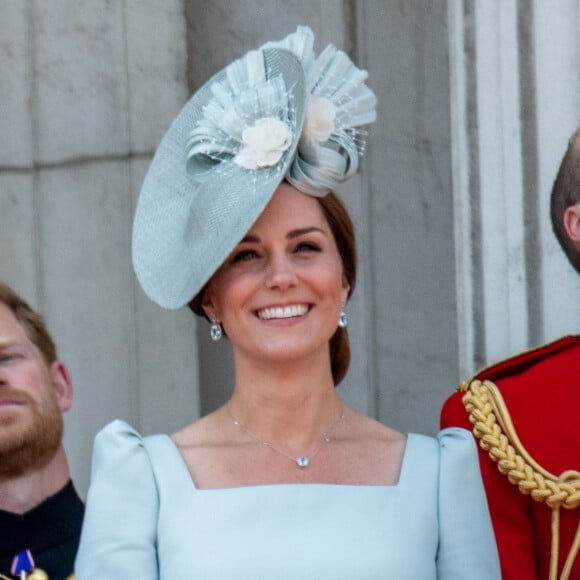 Catherine (Kate) Middleton, duchesse de Cambridge, et la princesse Charlotte de Cambridge - Les membres de la famille royale britannique lors du rassemblement militaire "Trooping the Colour" (le "salut aux couleurs"), célébrant l'anniversaire officiel du souverain britannique. Cette parade a lieu à Horse Guards Parade, chaque année au cours du deuxième samedi du mois de juin. Londres, le 9 juin 2018.