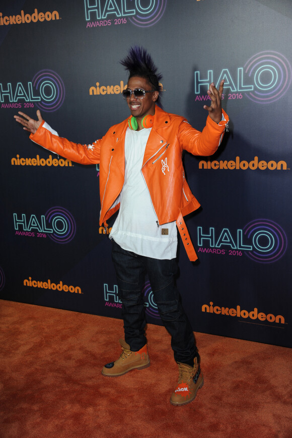 Nick Cannon lors de la soirée Nickelodeon Halo Awards 2016 au Pier 36 à New York City, New York, Eatts-Unis, le 11 novembre 2016.on November 11, 2016. 