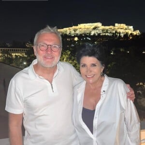 Liane Foly et Laurent Ruquier - La bande des Grosses Têtes en voyage à Athènes à l'invitation de Laurent Ruquier. Juin 2022.