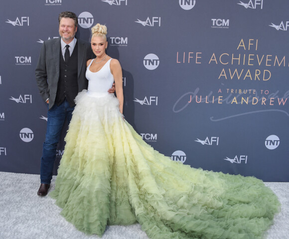 Blake Shelton et sa femme Gwen Stefani au photocall de la 48ème édition des "AFI Life Achievement Award" à Los Angeles, le 9 juin 2022. 