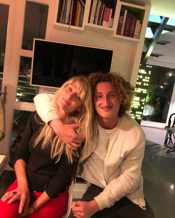 Isabelle Camus avec son fils Joalukas Noah, 30 nocembre 2021.