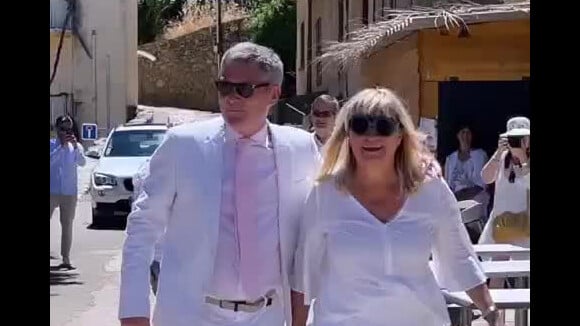 Christine Bravo à nouveau mariée ! Grand "oui" et tendre baiser avec Stéphane en Corse