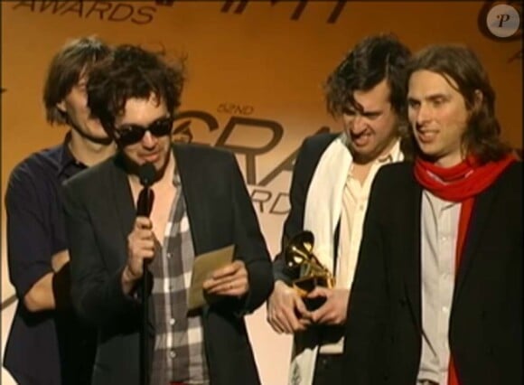 Le groupe Phoenix et Thomas Mars reçoivent leur Grammy, à Los Angeles, le 31 janvier 2010 !