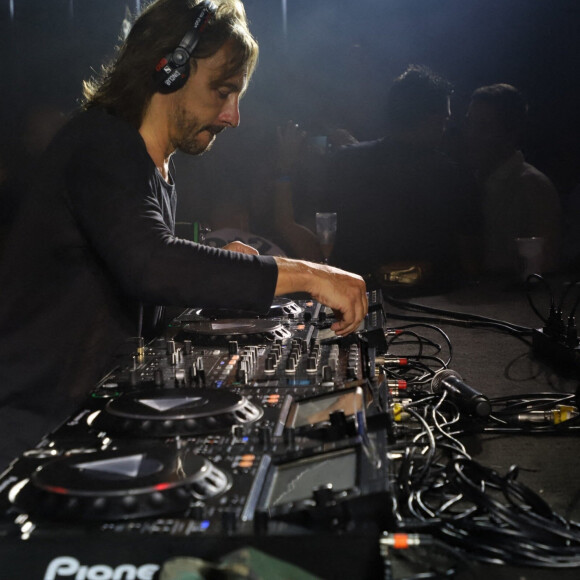 Bob Sinclar est en concert pendant les P12's Hot Summer 2022 à Florianopolis, Brésil le 27 février 2022. © Leco Viana/TheNEWS2 via ZUMA Press Wire / Bestimage