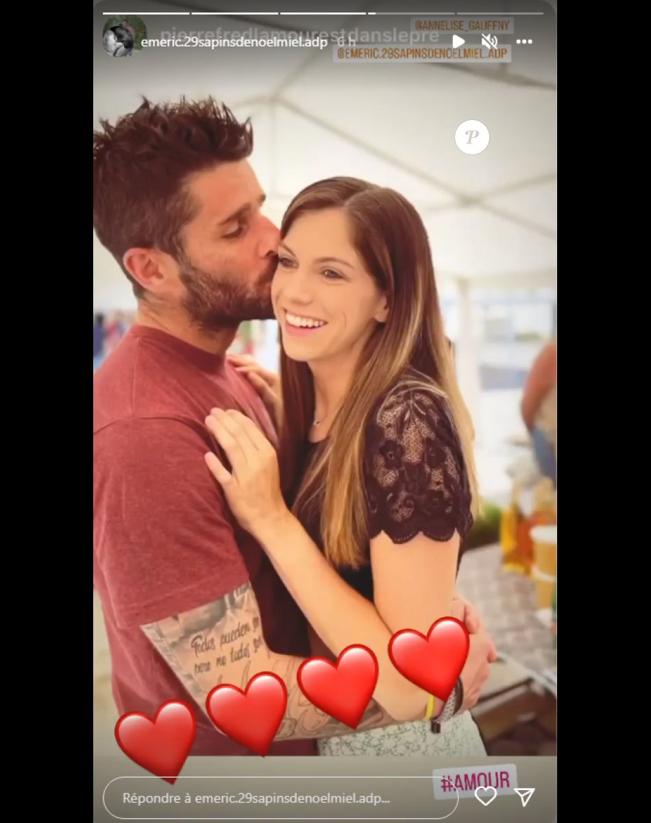Emeric De L amour Est Dans Le Pré Emeric (L'amour est dans le pré) : sa compagne Anne-Lise, sublime en jupe  fendue, fait le show ! - Purepeople