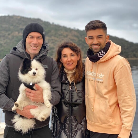 Zindédine Zidane avec sa femme Véronique et leur fils aîné Enzo.