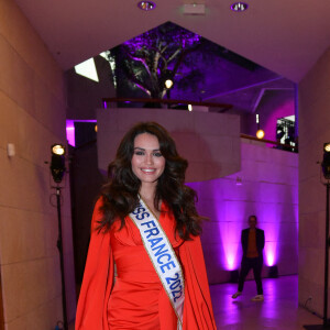 Diane Leyre (Miss France 2022) - Vernissage de l'exposition Romy Schneider à La Cinemathèque à Paris le 14 mars 2022. © Veeren/Bestimage 