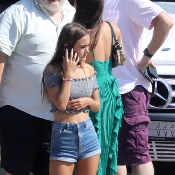Courteney Cox et sa fille Coco sortent du restaurant Nobu à Malibu, le 5 août 2017. 