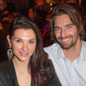 Le nageur Camille Lacourt et sa compagne Alice Detollenaere lors de la soirée de gala de l'Institut Rafaël, maison de l'après Cancer, au Pavillon Gabriel à Paris le 13 décembre 2021. © Erez Lichtfeld / Bestimage 