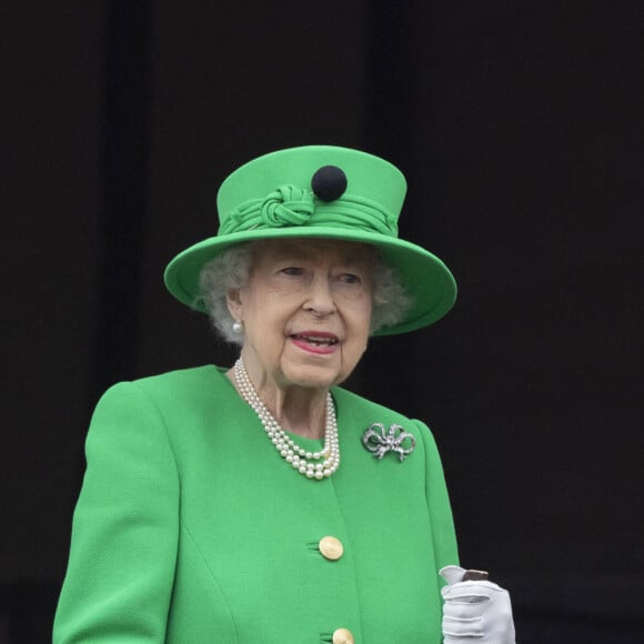 La reine Elisabeth II d'Angleterre - Jubilé de platine de la reine Elisabeth II d'Angleterre à Bukingham Palace à Londres, le 5 juin 2022. 