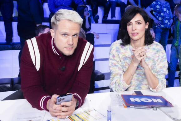 Guillaume Genton, Géraldine Maillet - Sur le plateau de l'émission TPMP (Touche Pas à Mon Poste) présentée en direct par C.Hanouna et diffusée sur C8 - Paris le 05/04/2022 - © Jack Tribeca / Bestimage 