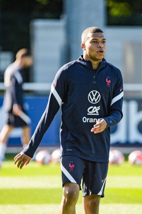 Kylian Mbappé - Entraînement de l'équipe de France au Centre National du Football à Clairefontaine-en-Yvelines le 1er juin 2022.