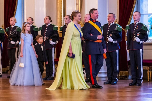 Le prince Guillaume, grand-duc héritier de Luxembourg,, La comtesse Stéphanie de Lannoy, grande-duchesse héritière de Luxembourg, La princesse Estelle de Suède et Le prince Oscar de Suède lors du dîner de gala pour célébrer le 18ème anniversaire de la princesse Ingrid Alexandra au Palais d'Oslo, Norvège, le 17 juin 2022. © NTB/Zuma Press/Bestimage 