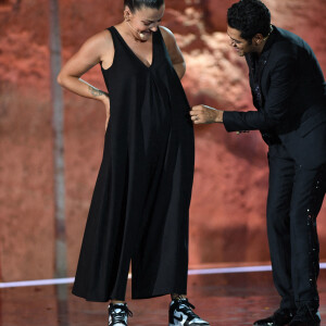 Exclusif - Camille Lellouche (enceinte) et Jamel Debbouze - Soirée du grand gala du "Marrakech du Rire" pour la 10e édition au palais El Badiî à Marrakech, le 18 juin 2022. © Rachid Bellak/Bestimage