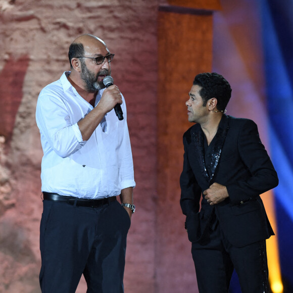 Exclusif - Kad Merad et Jamel Debbouze - Soirée du grand gala du "Marrakech du Rire" pour la 10e édition au palais El Badiî à Marrakech, le 18 juin 2022. © Rachid Bellak/Bestimage