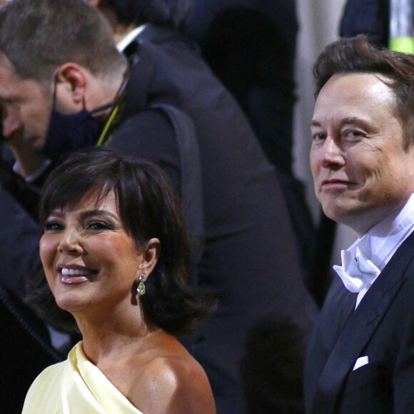 Kris Jenner, Elon Musk - Soirée du "MET Gala 2022" à New York, le 2 mai 2022.