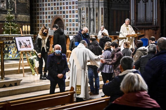 Un rassemblement religieux a lieu à la cathédrale d'Albi, France, le 8 janvier 2022, à l'initiative de la soeur et d'une amie de Delphine Jubillar. © Thierry Breton/Panoramic/Bestimage