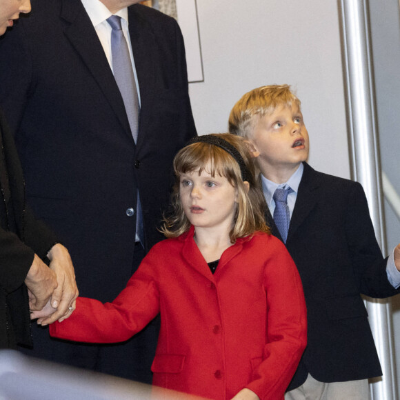 Le prince Albert II de Monaco, la princesse Charlene, le prince Jacques et la princesse Gabriella - Le prince Albert II de Monaco inaugure l'exposition l’exposition "Sailing the Sea of Science, Scientist and explorer. Prince Albert Ier and the early norwegian exploration of Svalbard " au Fram Museum à Oslo le 22 juin 2022.