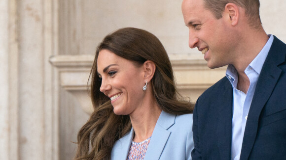 Kate Middleton et William fascinés par leur tout premier portrait : l'oeuvre "incroyable" fait forte impression