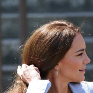 Catherine (Kate) Middleton, duchesse de Cambridge, visite le musée Fitzwilliam de l'Université de Cambridge, Royaume Uni, le 23 juin 2022. Le couple princier va découvrir une peinture d'eux-mêmes qui sera révélé au public pour la première fois.