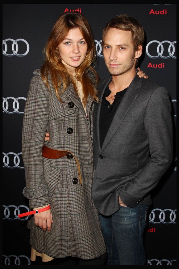 Ora Ito et son amie, à l'occasion de la grande soirée de lancement de l'Audi A8 qui s'est tenue à l'Olympia, à Paris, le 2 février 2010.