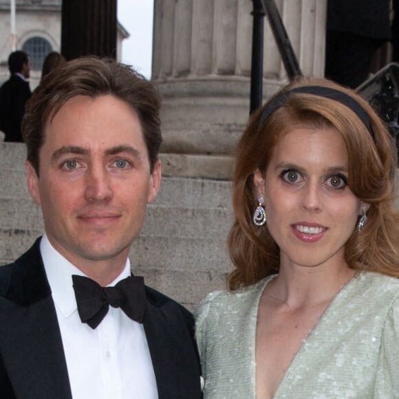 La princesse Beatrice d'York et son mari Edoardo Mapelli Mozzi - Arrivées à la soirée "The Alchemist's Feast" à la National Gallery à Londres. Le 23 juin 2022