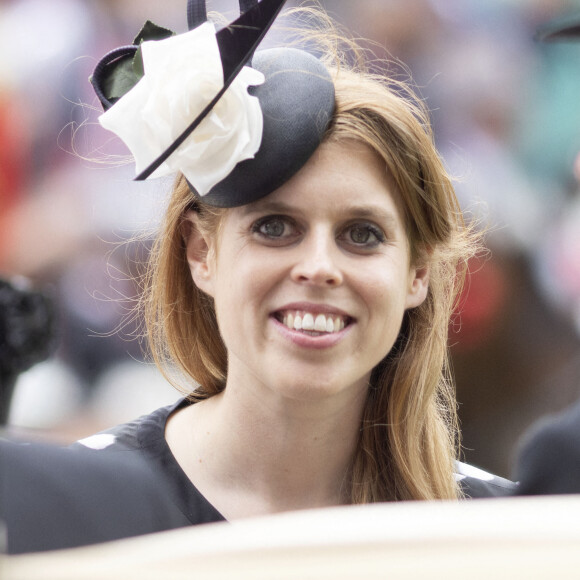 La princesse Beatrice d'York lors du cinquième et dernier jour de la Royal Ascot 2022 à l'hippodrome d'Ascot, Royaume Uni, le 18 juin 2022. 