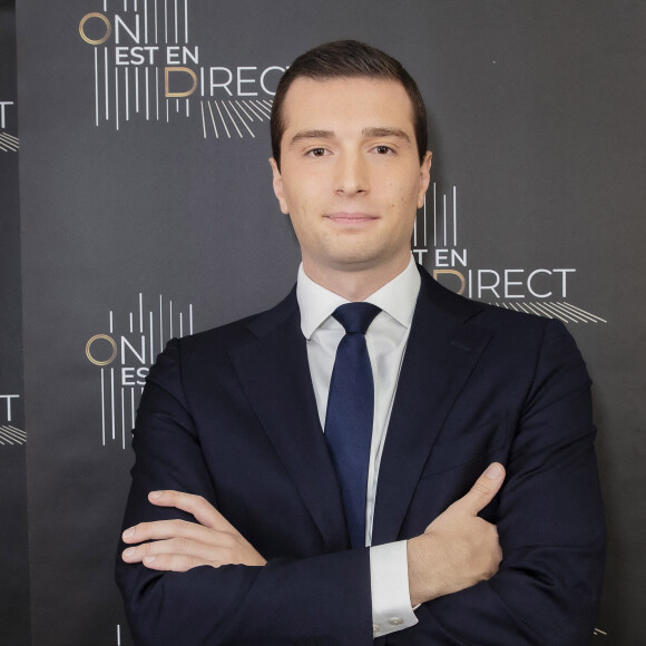 Exclusif - Jordan Bardella - Backstage de l'enregistrement de l'émission "On est en direct (OEED)", diffusée en direct le 16 octobre sur France 2 © Jack Tribeca / Bestimage 