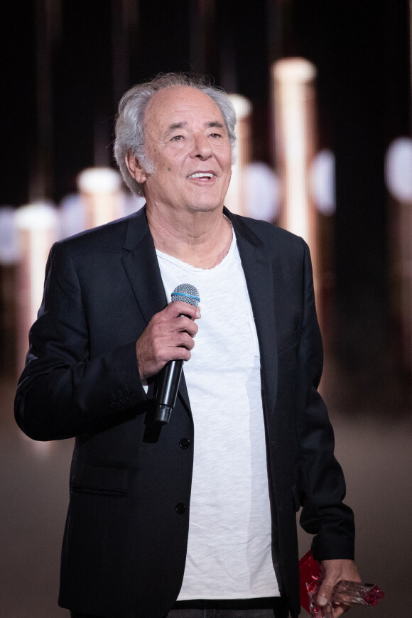 Maxime Le Forestier (Victoire d'honneur) - 35ème cérémonie des Victoires de la musique à la Seine musicale de Boulogne-Billancourt, le 14 février 2020. © Cyril Moreau/Bestimage 