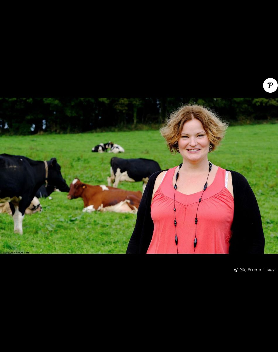 Aude, éleveuse de vaches laitières en Bretagne. "L'amour est dans le pré".