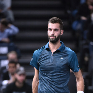 Benoît Paire - Benoît Paire bat Gaël Monfils lors du 1er tour du tournoi BNP Paribas Masters à l'Accor Hôtels Arena à Paris le 2 novembre 2015. © Giancarlo Gorassini / Bestimage 