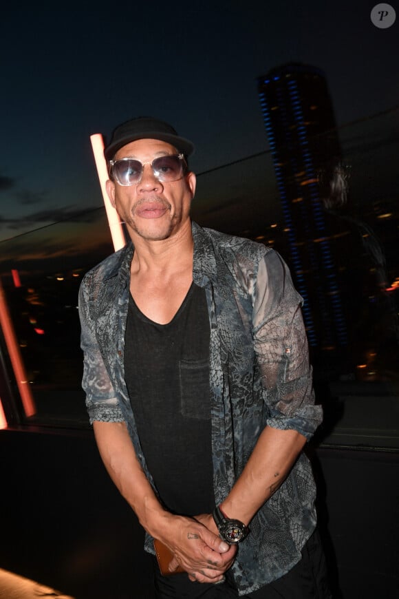 Exclusif - JoeyStarr - Soirée pour l'ouverture du Skybar de l'hôtel Pullmann Montparnasse à Paris le 28 juin 2022. © Rachid Bellak/Bestimage 