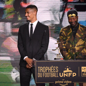 Djibril Cissé - William SALIBA (om) - Cérémonie des Trophées UNFP 2022 au Pavillon Gabriel à Paris le 15 mai 2022. © FEP/Panoramic/Bestimage